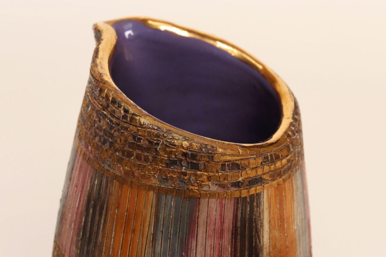 Vintage Italian Modernist Gilt Ceramic "Seta" Pitcher by Aldo Londi for Bitossi - 15