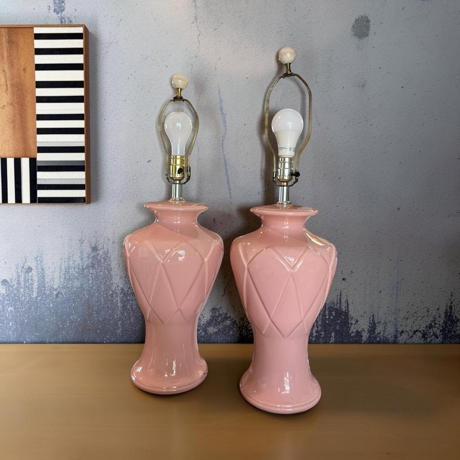 Pair of Vintage Blush Pink Ceramic Diamond Pattern Table Lamps With Three Settings/No Shades - 5