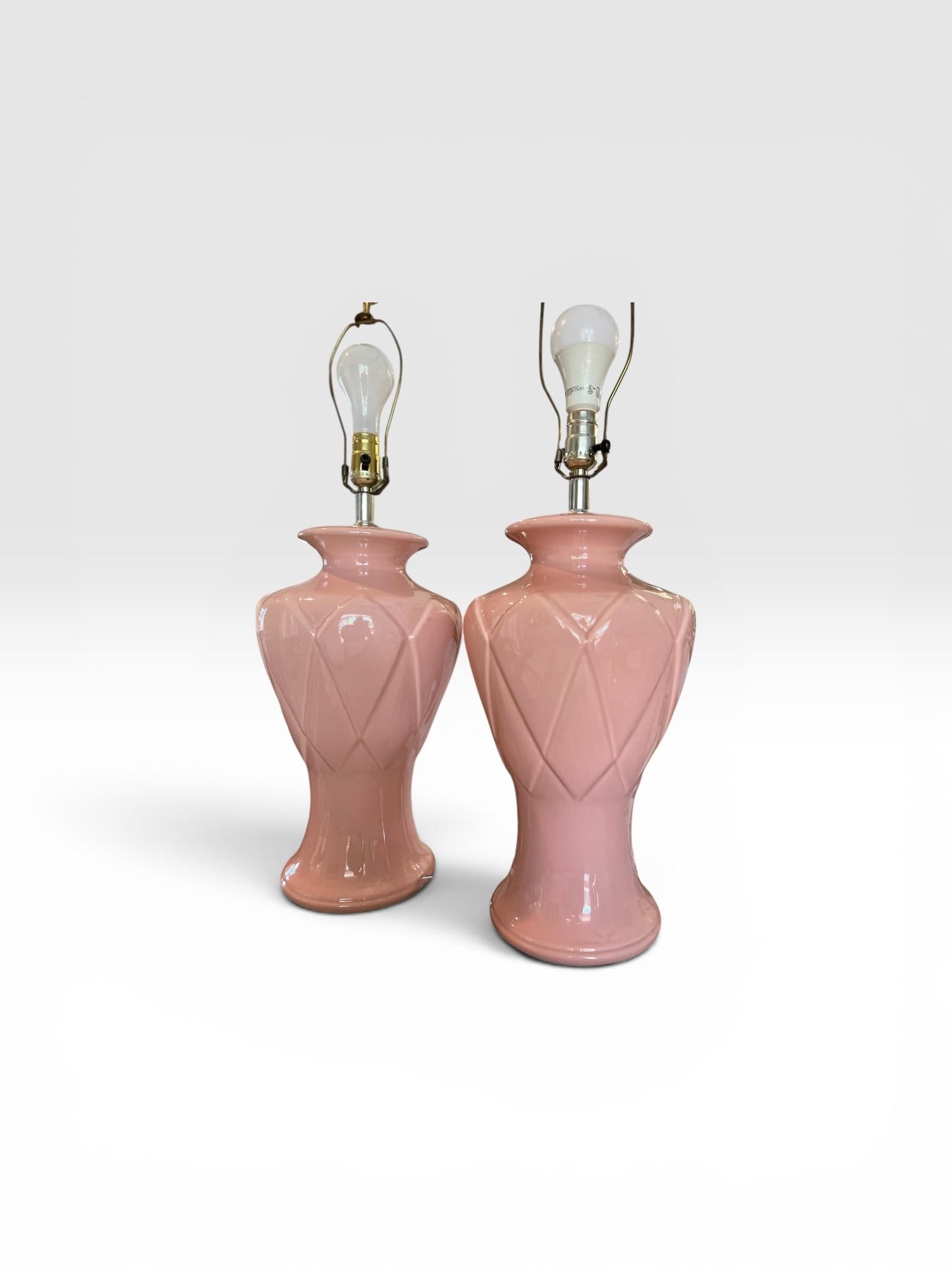 Pair of Vintage Blush Pink Ceramic Diamond Pattern Table Lamps With Three Settings/No Shades - 6