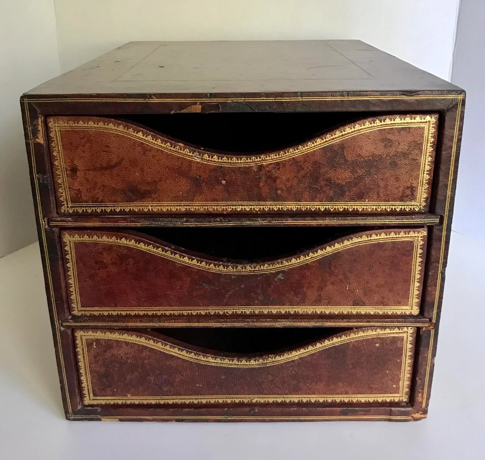 Antique c.p. Leathercraft 3 Drawer File Organizer - 11