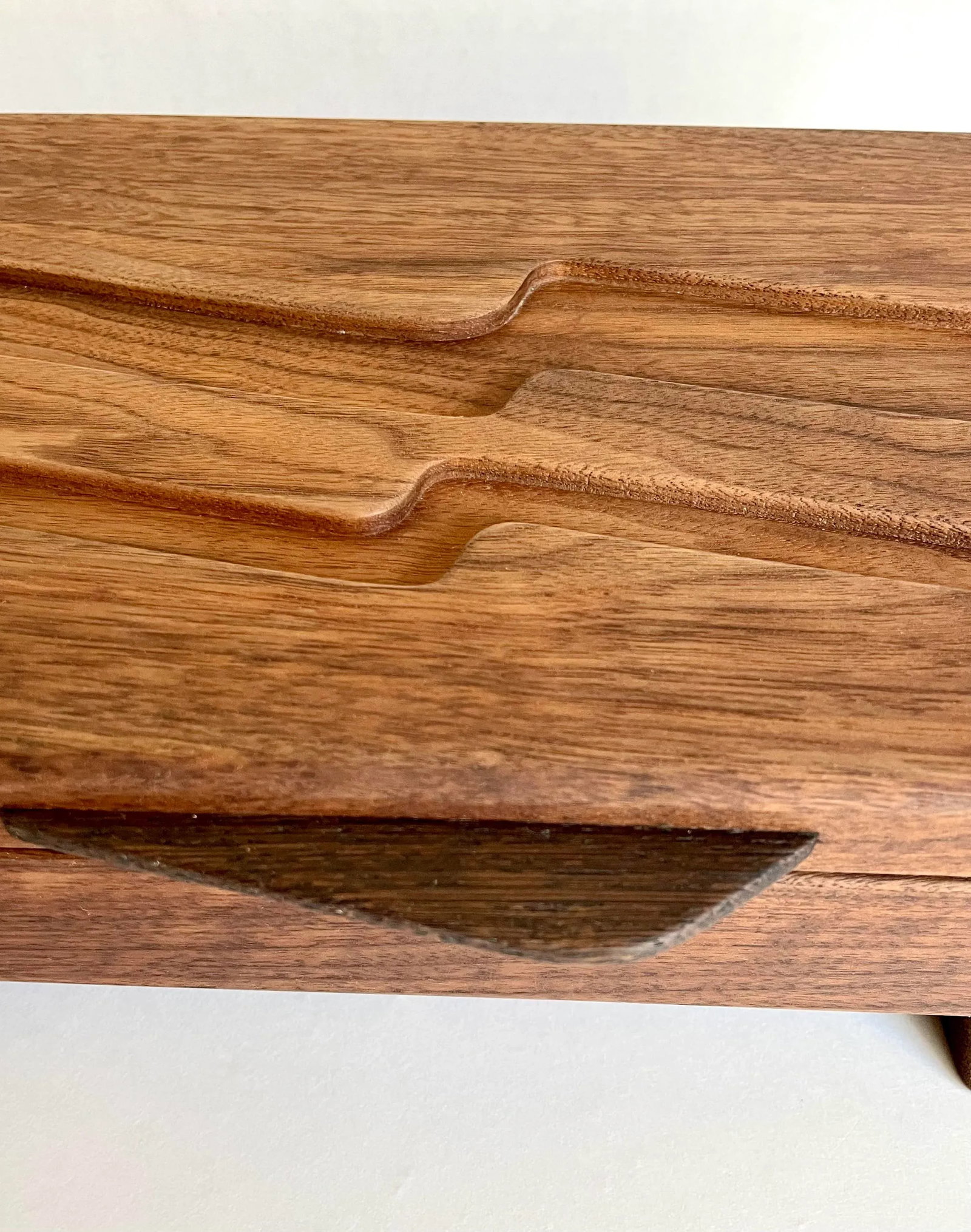 Mid 20th Century Hand-Made Signed Art Deco Wood Jewelry Accessory Box - 7