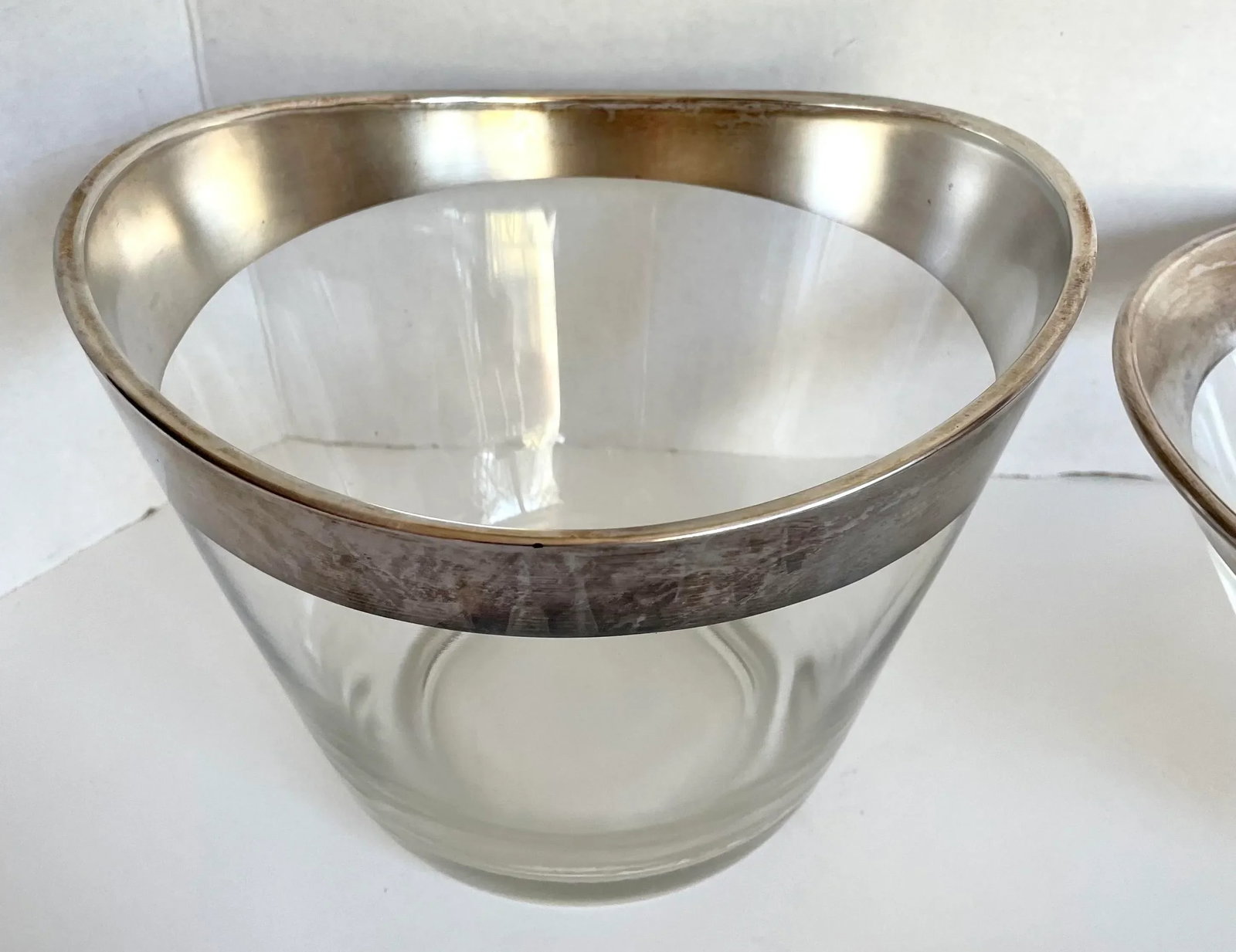 1950's Dorothy Thorpe Silver Band Glass Serving Set - Set of 5 - 6
