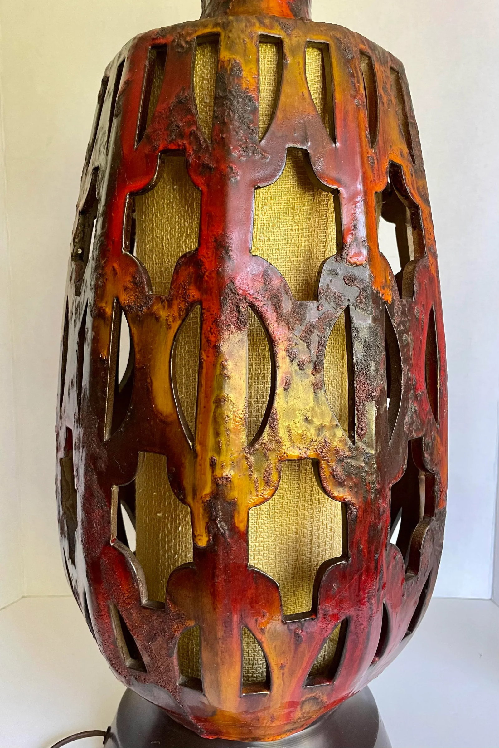 1960s Mid-Century Modern Ceramic Glazed Pottery Lava Table Lamp - 2