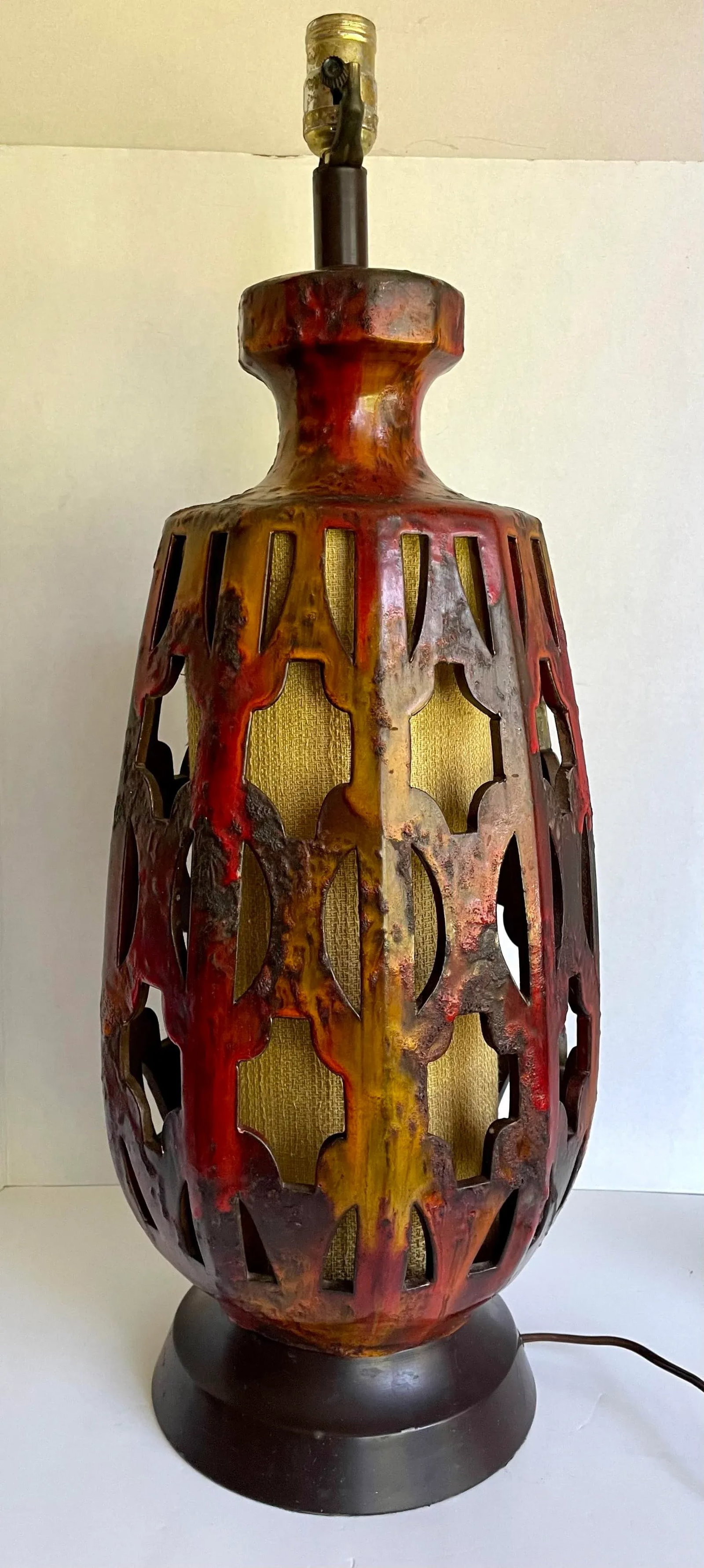 1960s Mid-Century Modern Ceramic Glazed Pottery Lava Table Lamp - 8