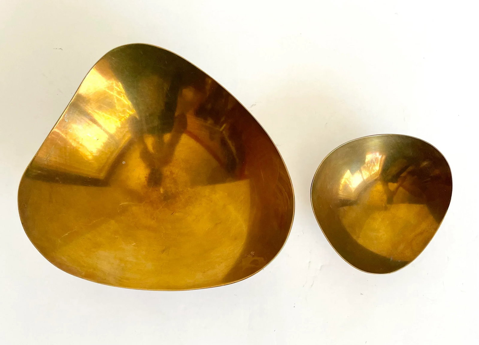 1960s Pair of Raymor Organically Shaped Brass Finger Trinket Bowls - 2