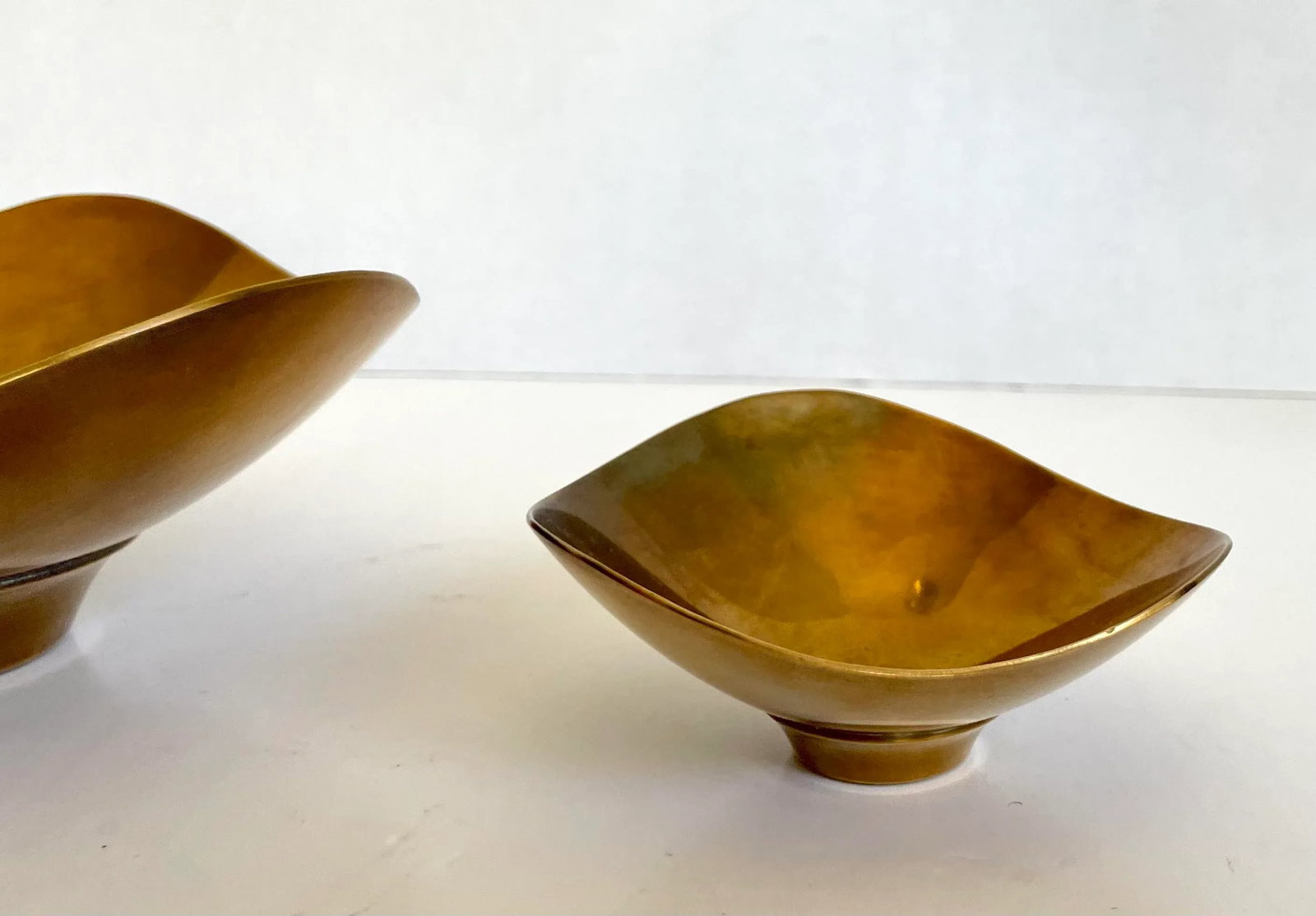 1960s Pair of Raymor Organically Shaped Brass Finger Trinket Bowls - 8