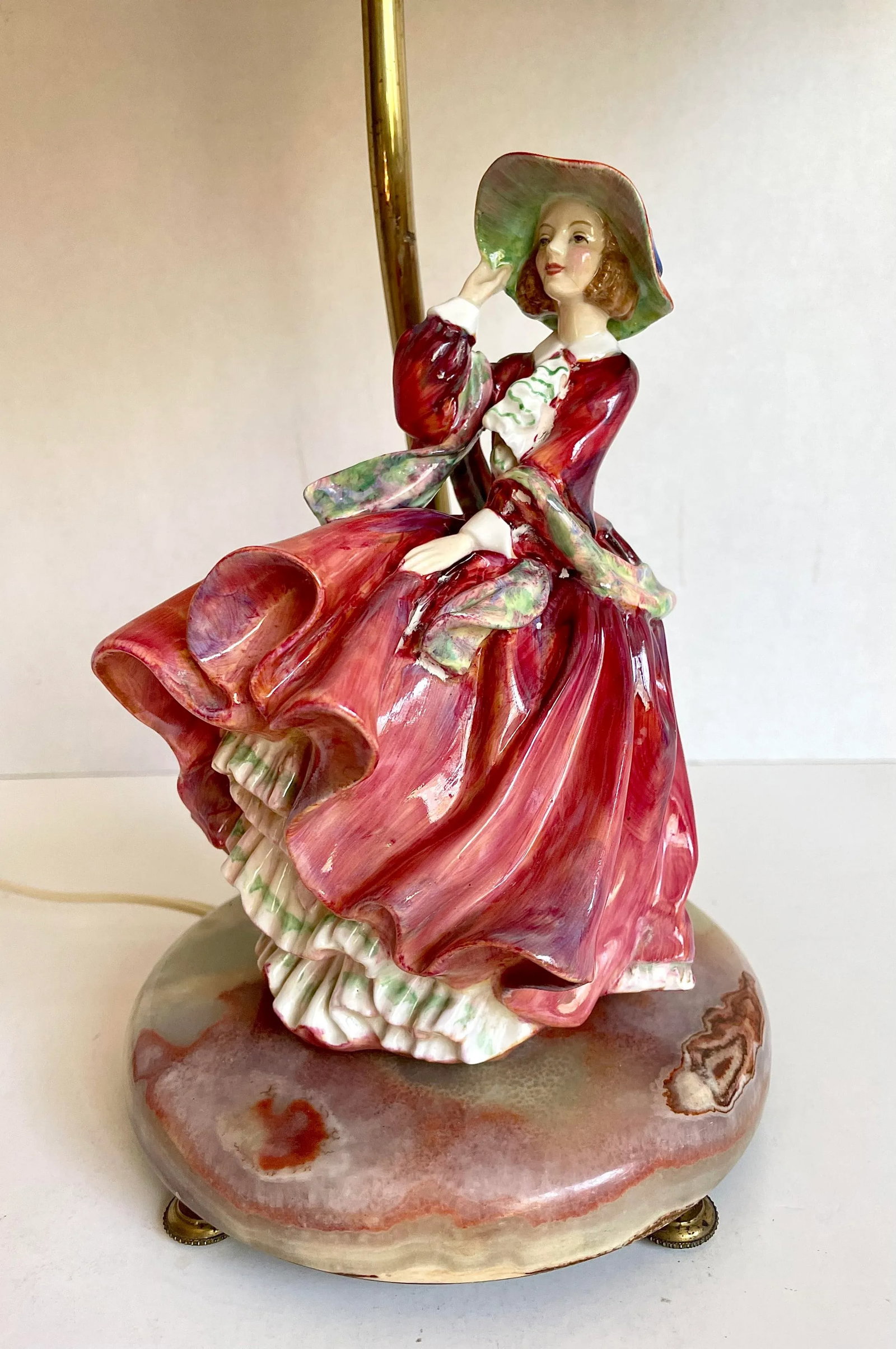 1930s Pair of English Royal Doulton Lady Figurines on Onyx Lamps - 9