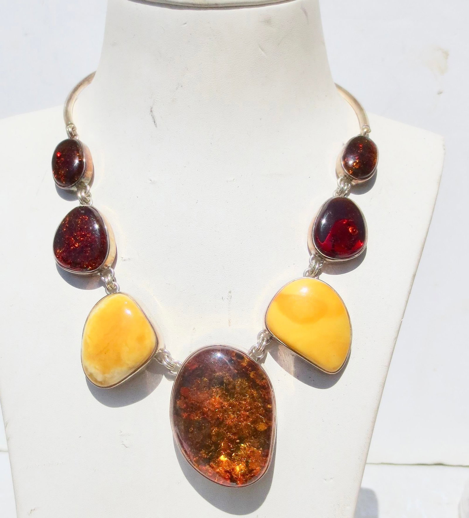 Scandinavian Modern Amber and Silver Necklace - 2