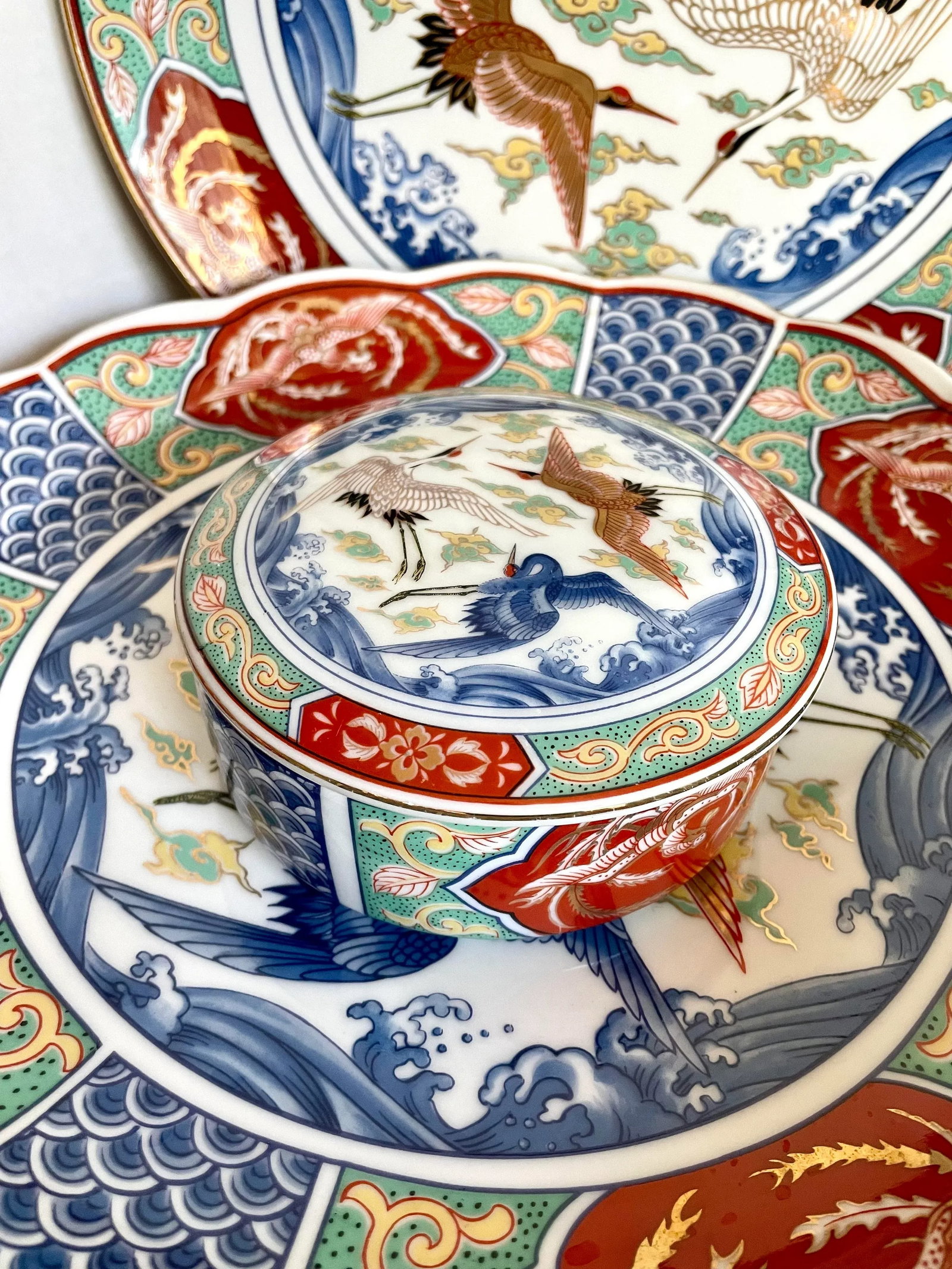 Japanese Imari Asian Crane Dinnerware and Serving Set - 19 Pieces - 3