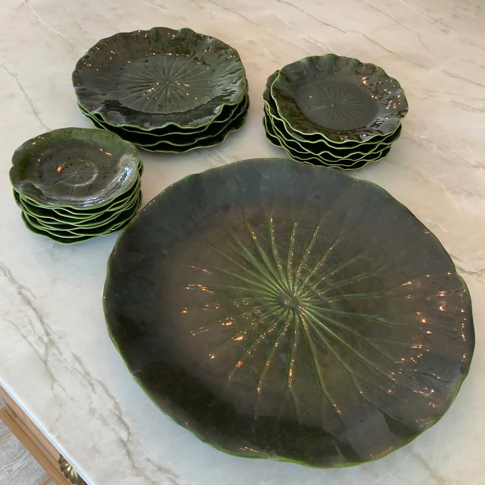 1970s Metlock Potteries "Lotus" by Poppytrail California Dark Green Tableware Set- 20 Pieces - 9