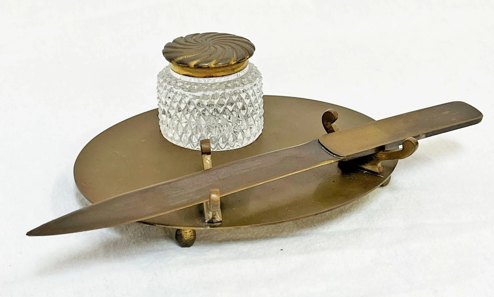 Vintage Bradley & Hubbard Brass and Cut Glass Inkwell Desk Set - 11