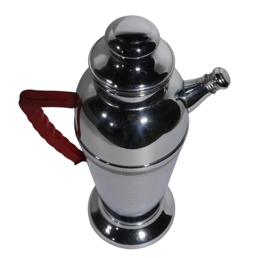 Art Deco Chrome Cocktail Shaker With Red Bakelite Handle by Keystoneware - 4