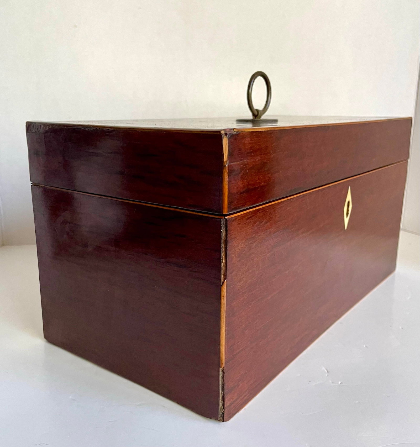 Mid-19th Century English Mahogany Tea Caddy Chest With Glass Mixing Bowl - 10