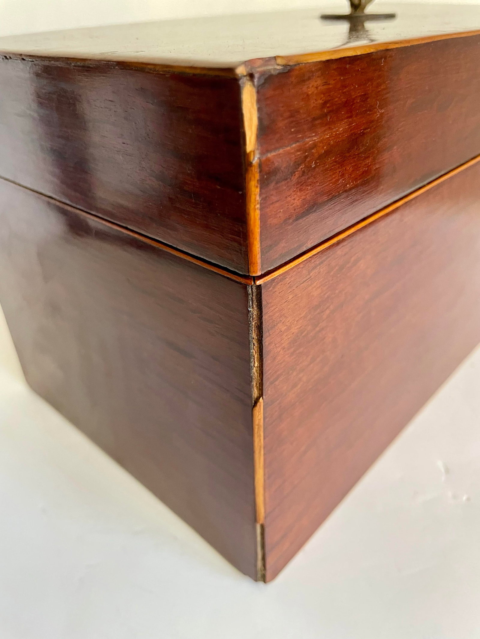 Mid-19th Century English Mahogany Tea Caddy Chest With Glass Mixing Bowl - 12