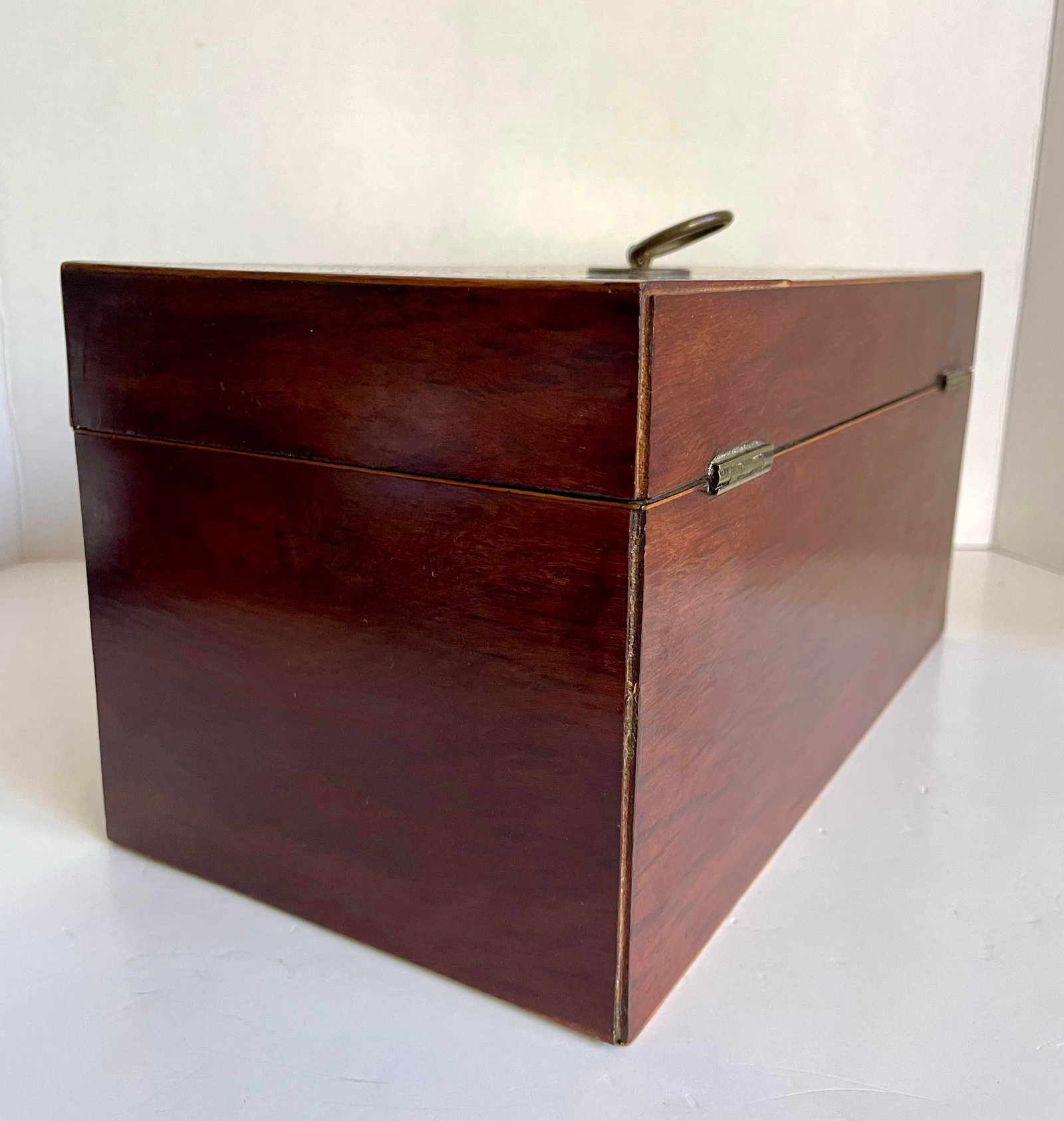 Mid-19th Century English Mahogany Tea Caddy Chest With Glass Mixing Bowl - 13