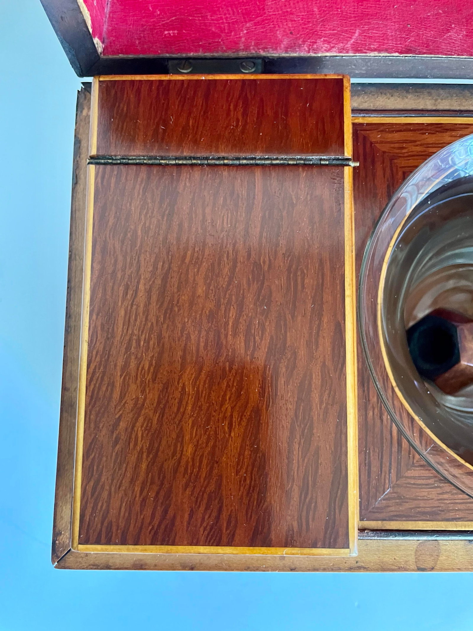 Mid-19th Century English Mahogany Tea Caddy Chest With Glass Mixing Bowl - 7