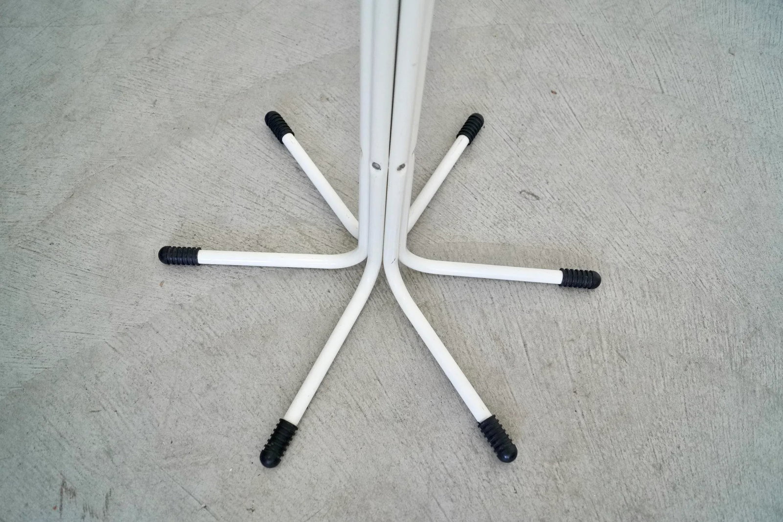 1980's Postmodern Space Age Coat Rack - 11