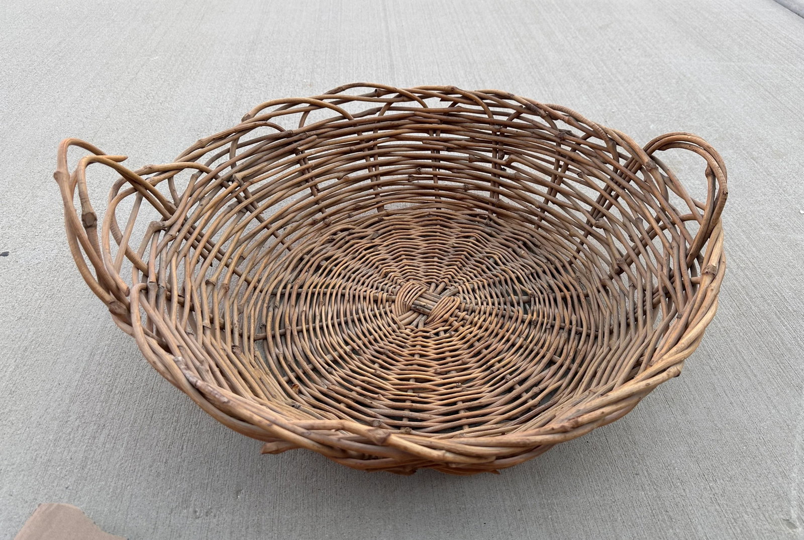 Vintage Rustic European Wicker Gathering Basket - 4