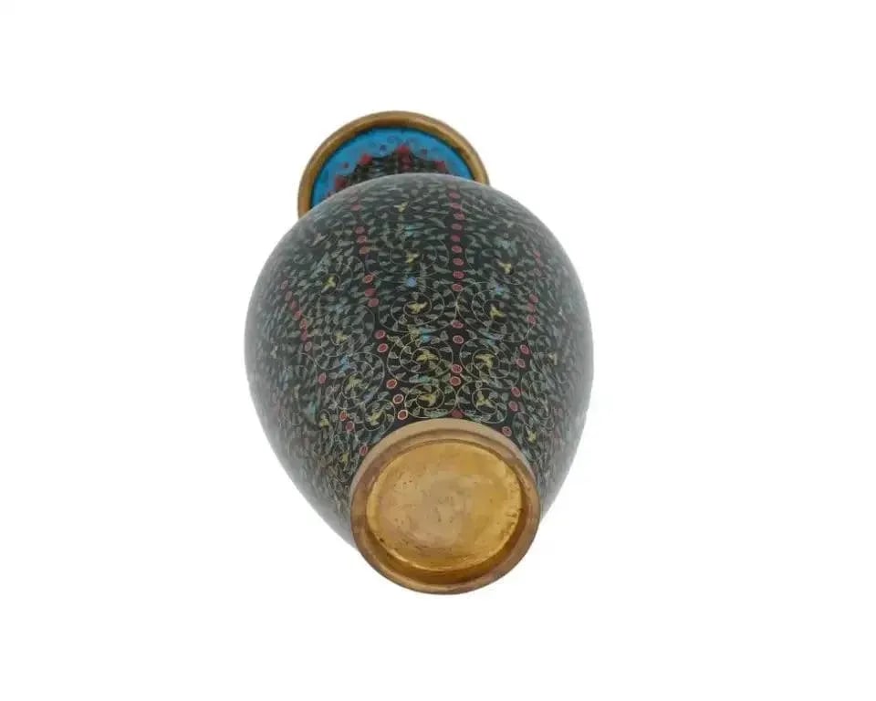 Early 20th Century Chinese Cloisonne Enamel Brass Vase With Foliage Motif - 4