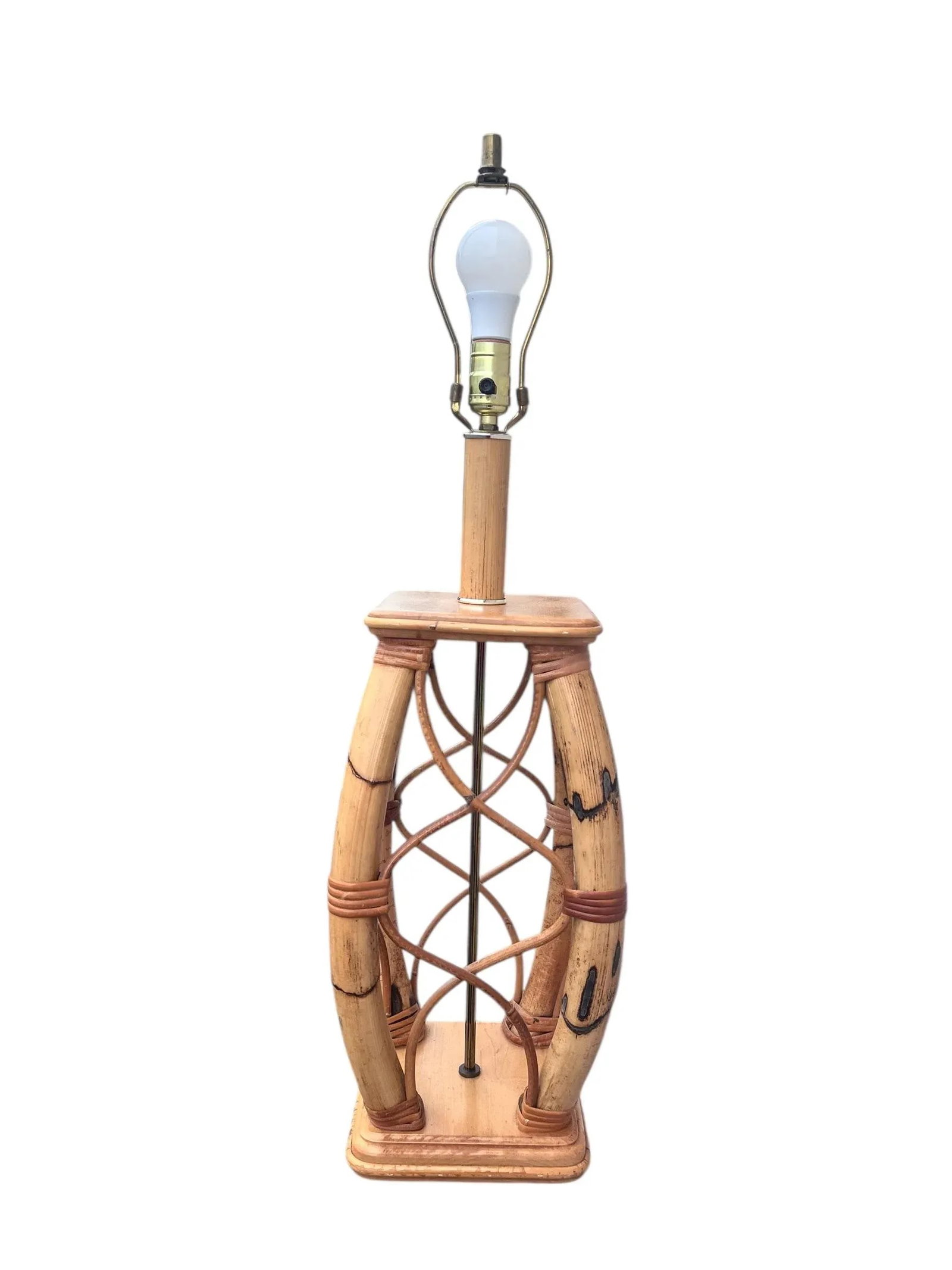 Vintage Mid Century Modern Rattan Bentwood Table Lamp - 4
