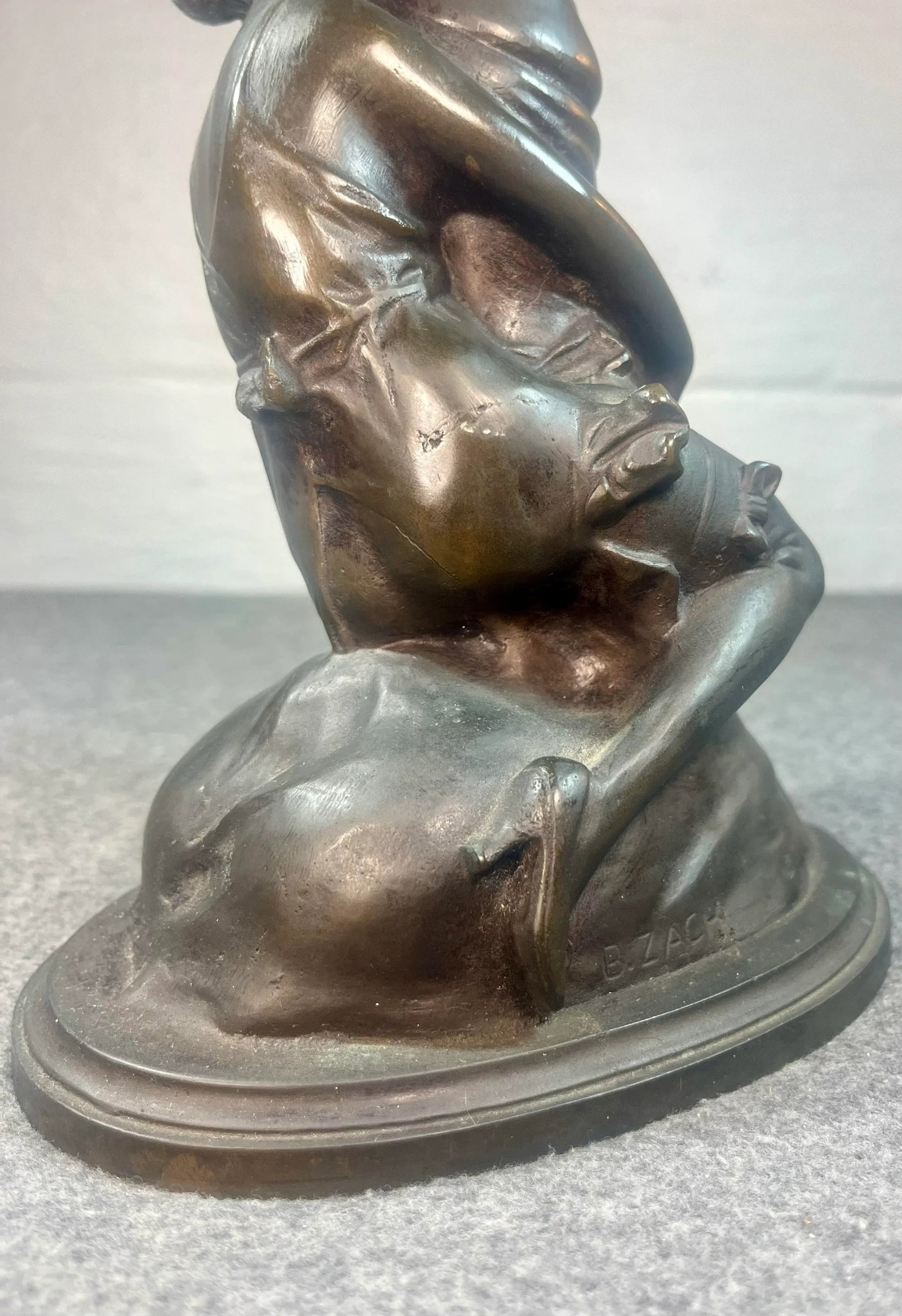 Austrian Bronze Sculpture "The Hugger" by Bruno Zach - 6
