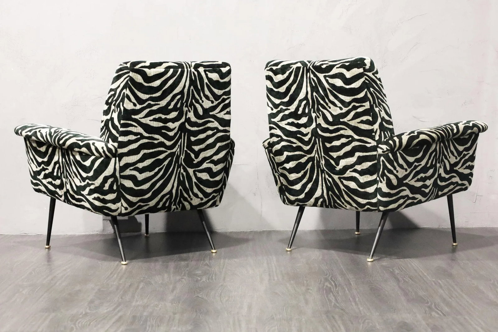 Mid 20th Century Pair of French Lounge Chairs in New Upholstery - 4