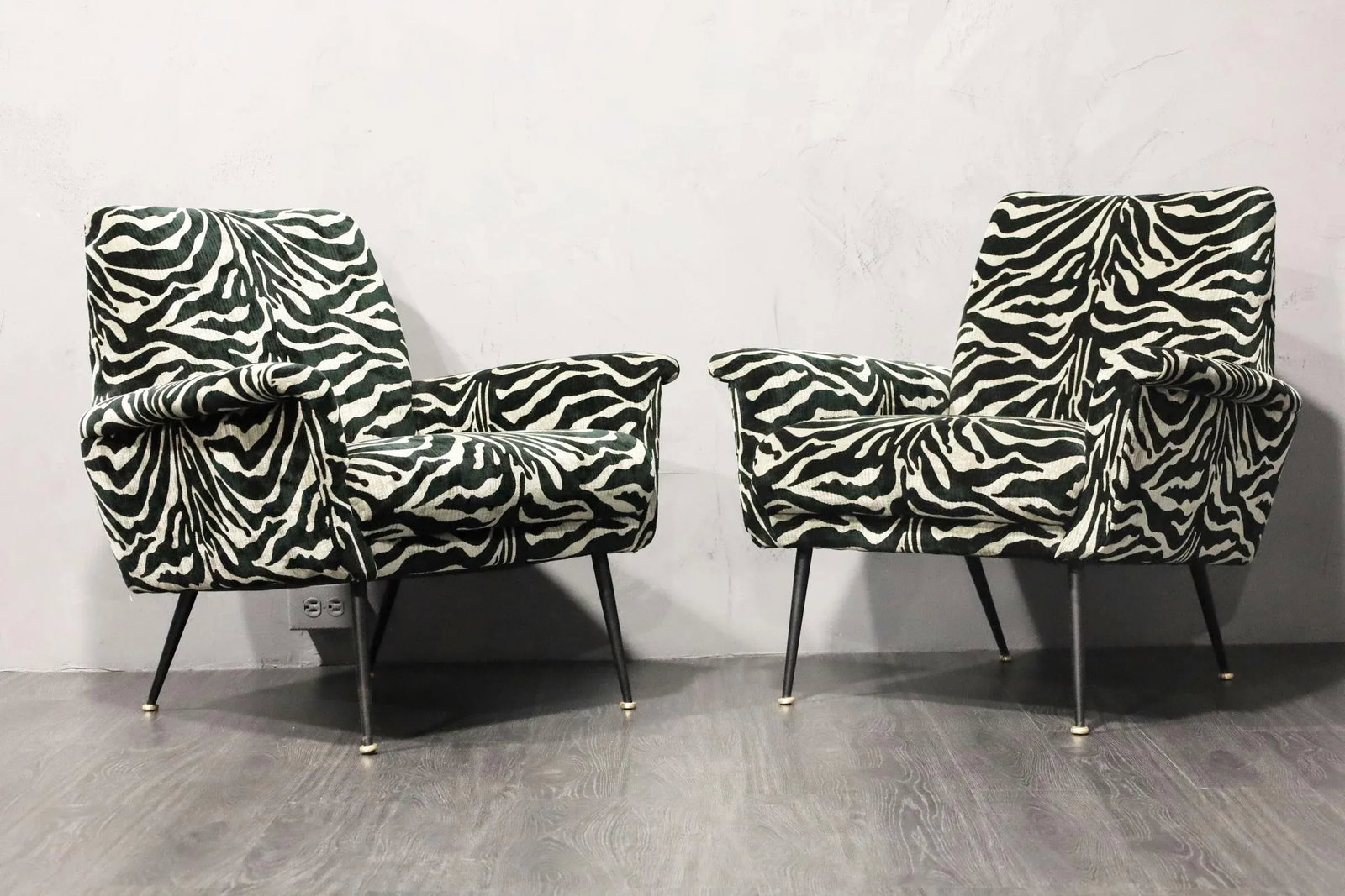 Mid 20th Century Pair of French Lounge Chairs in New Upholstery - 8
