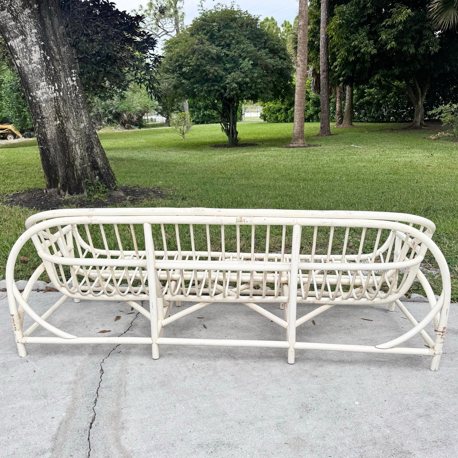 Vintage Coastal Clark Casual Bent Rattan Tufted Sofa - 8
