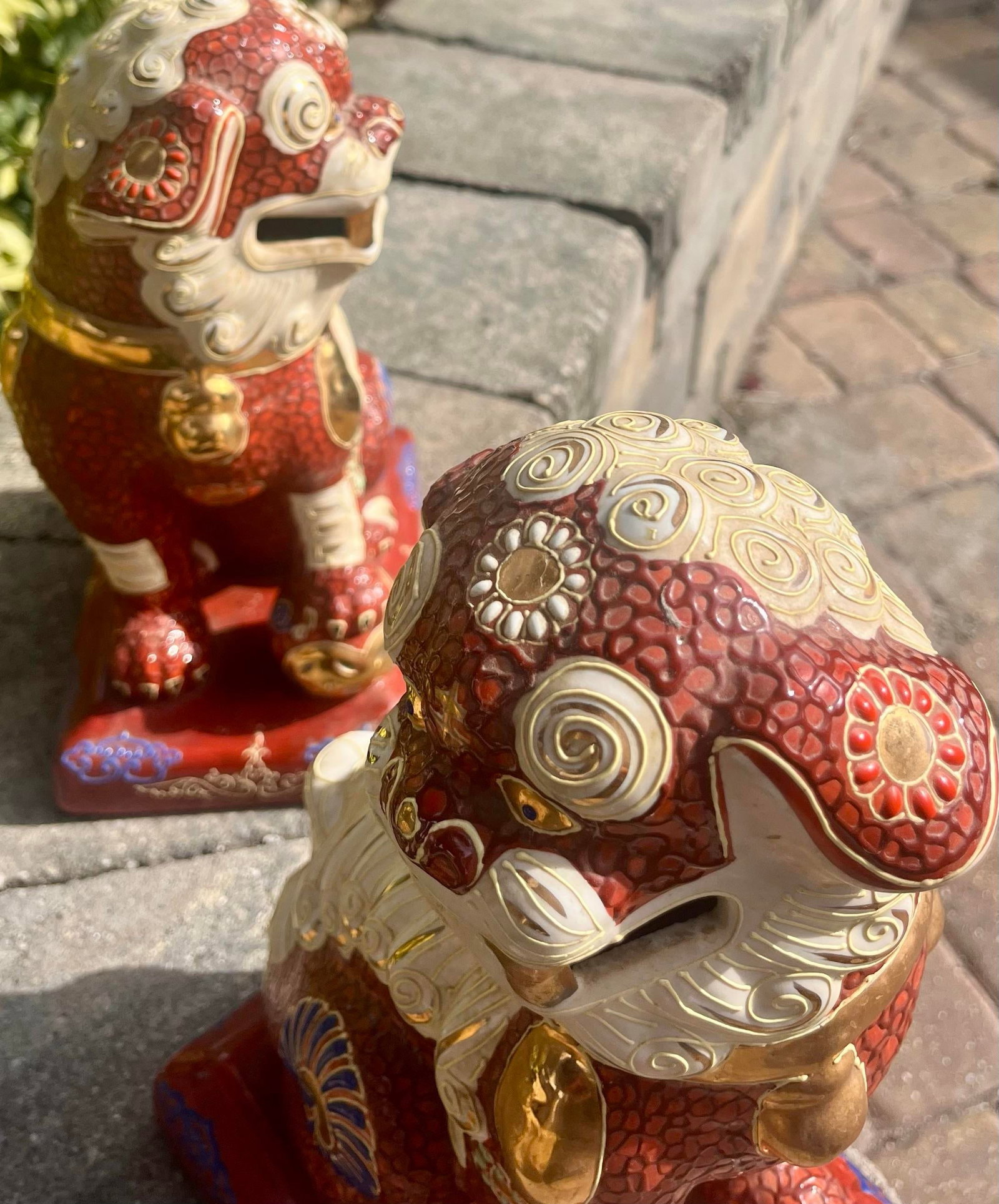 Pair of Vintage Japanese Kutani Porcelain Foo Dog Statues - 10