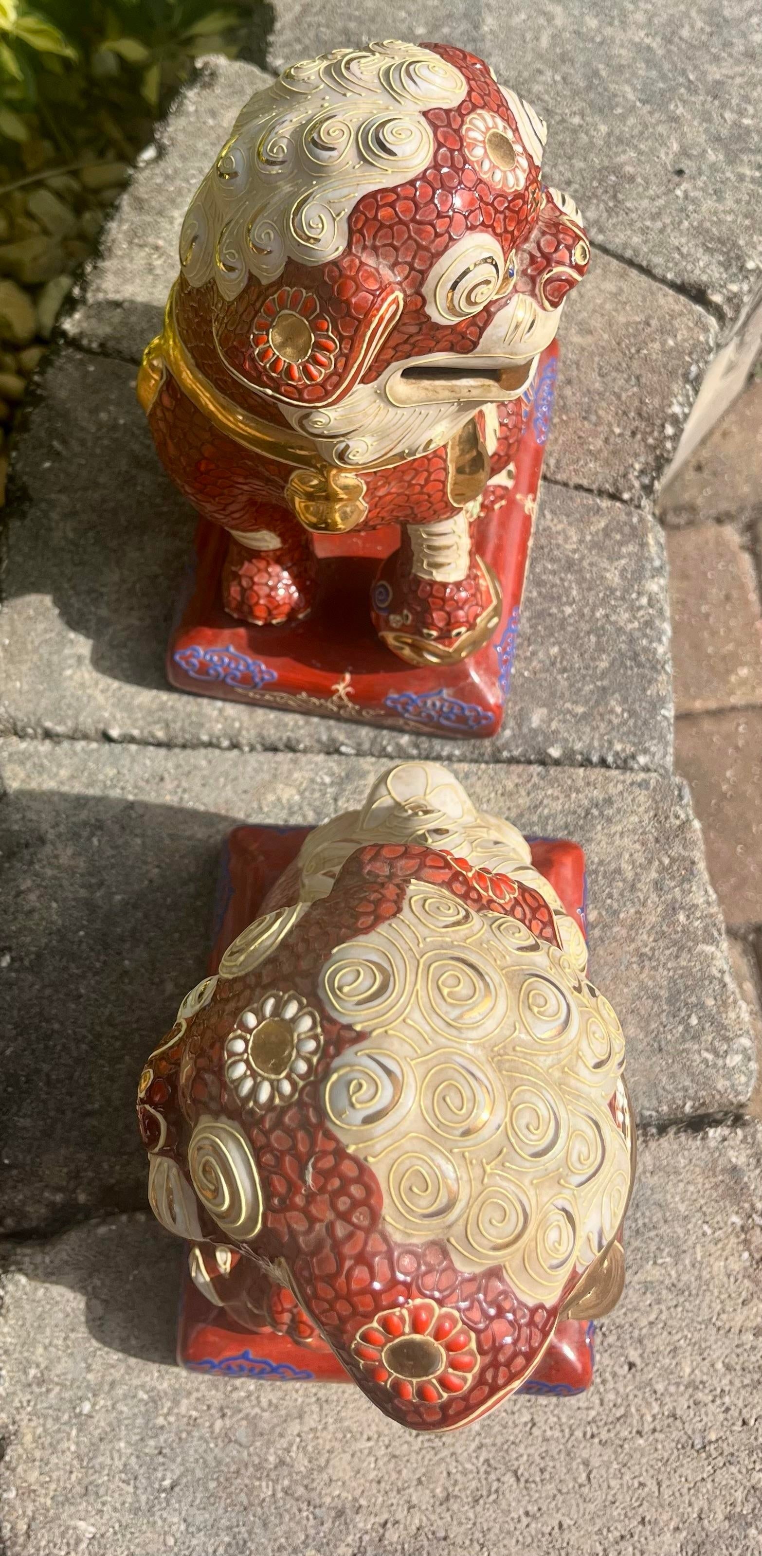 Pair of Vintage Japanese Kutani Porcelain Foo Dog Statues - 9