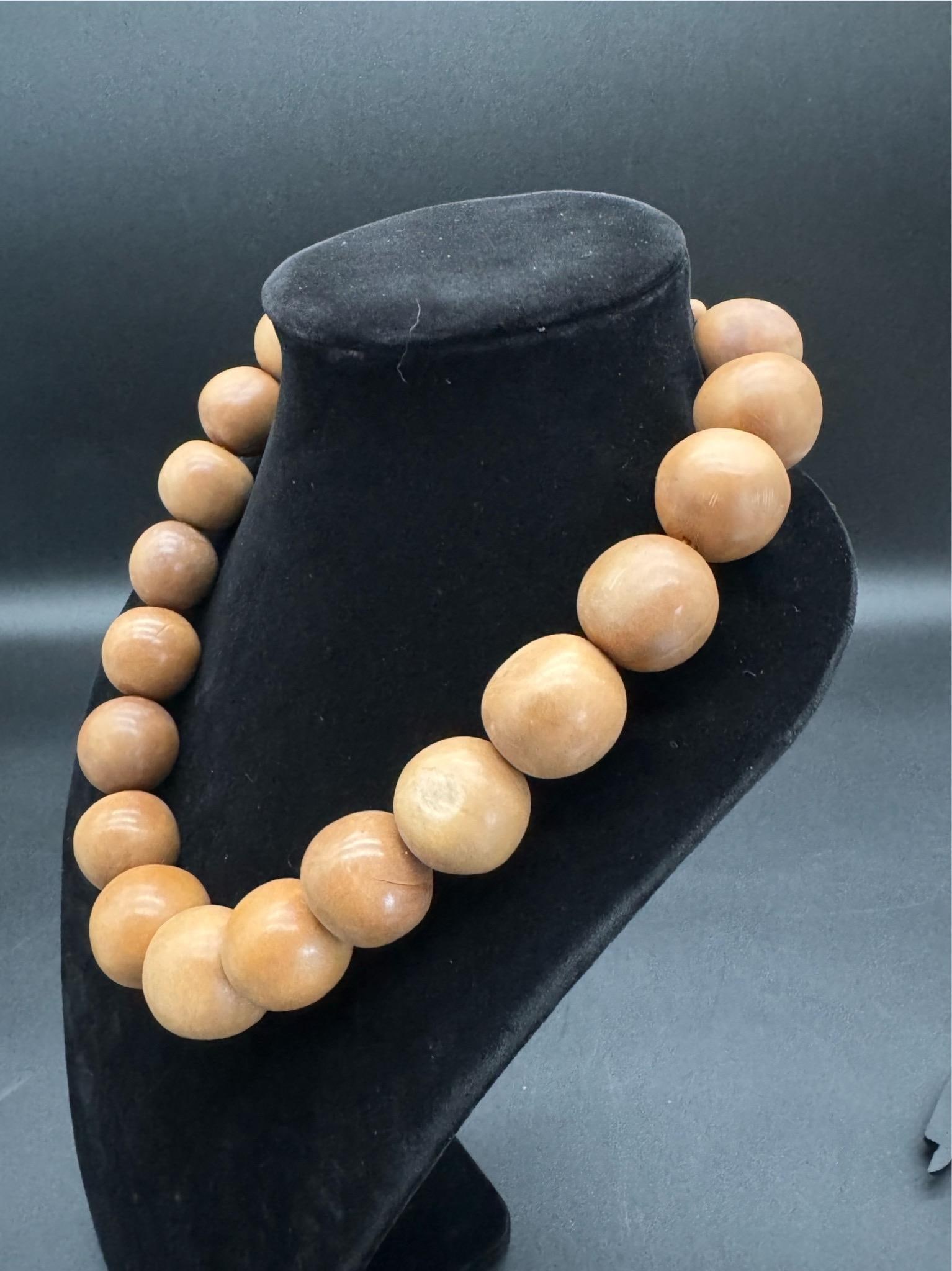1930s African Copal Faux Amber Trade Bead Necklace and Bracelet Set, Brown. - 10