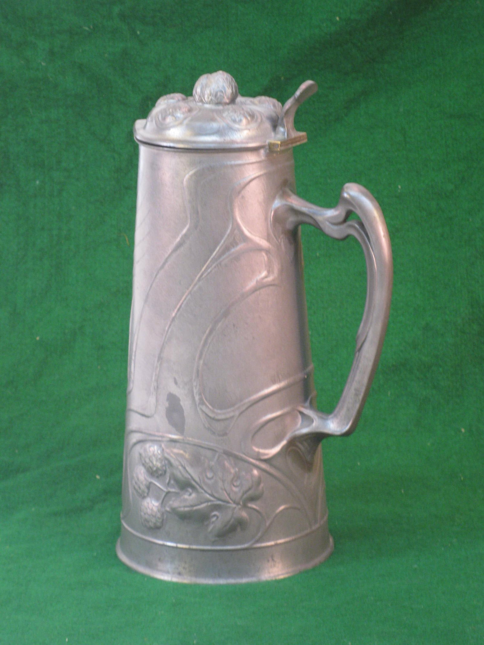 1900s Art Nouveau OSIRIS 601 Pewter Tankard/Pitcher - 12