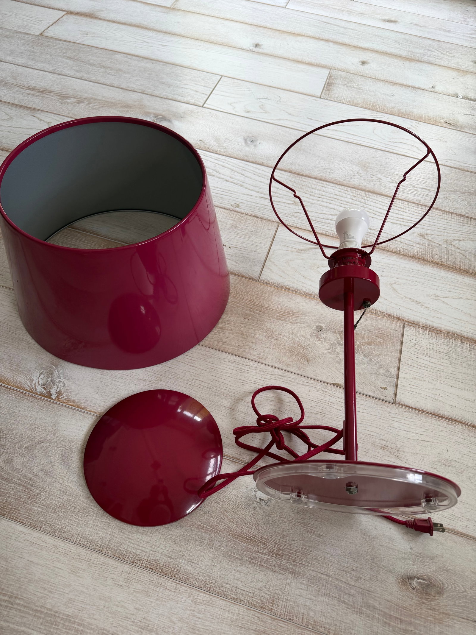 Vintage Ikea Kulla Red (Winered) Table Lamps From the 1990 - Set of Two - 4