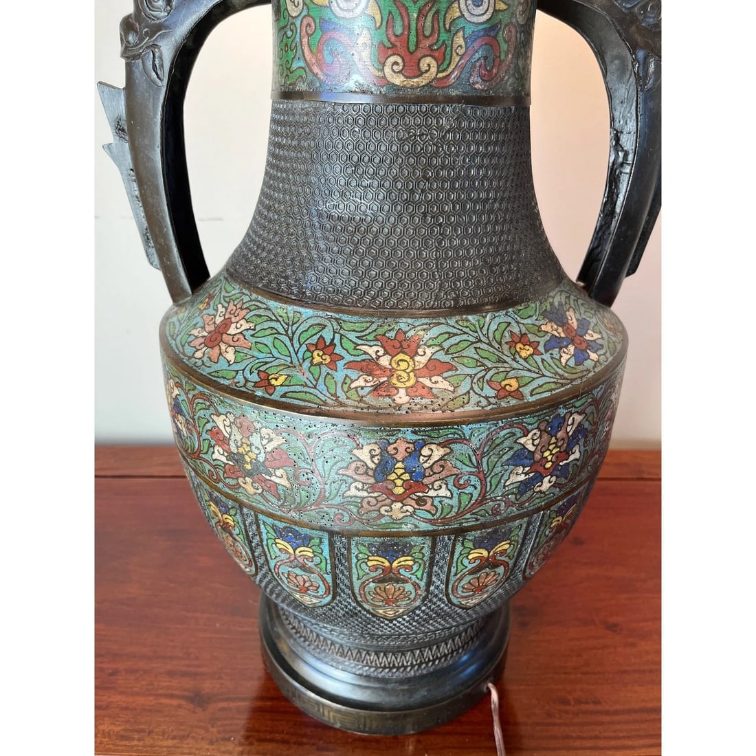 Large 42" Chinese CloisonnÃƒÂ© & Bronze Taotie Hu Vase Table Lamp - 15