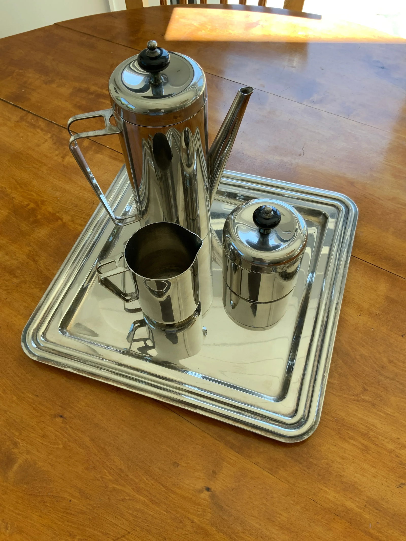Cristofle-Style 1930s Italian Moderne Silver Plate Coffee Set With Tray, Creamer and Sugar Bowl - 4 - 10