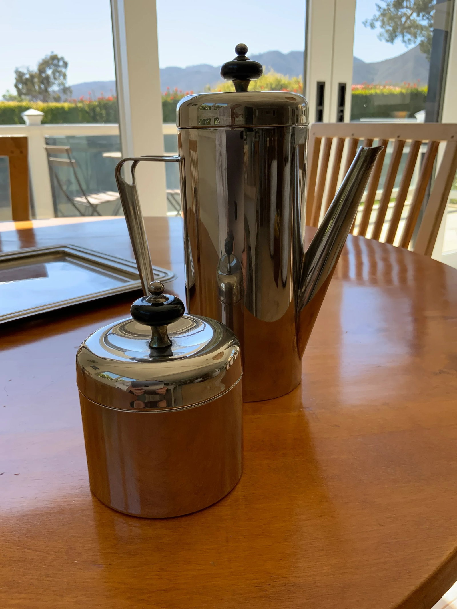 Cristofle-Style 1930s Italian Moderne Silver Plate Coffee Set With Tray, Creamer and Sugar Bowl - 4 - 5