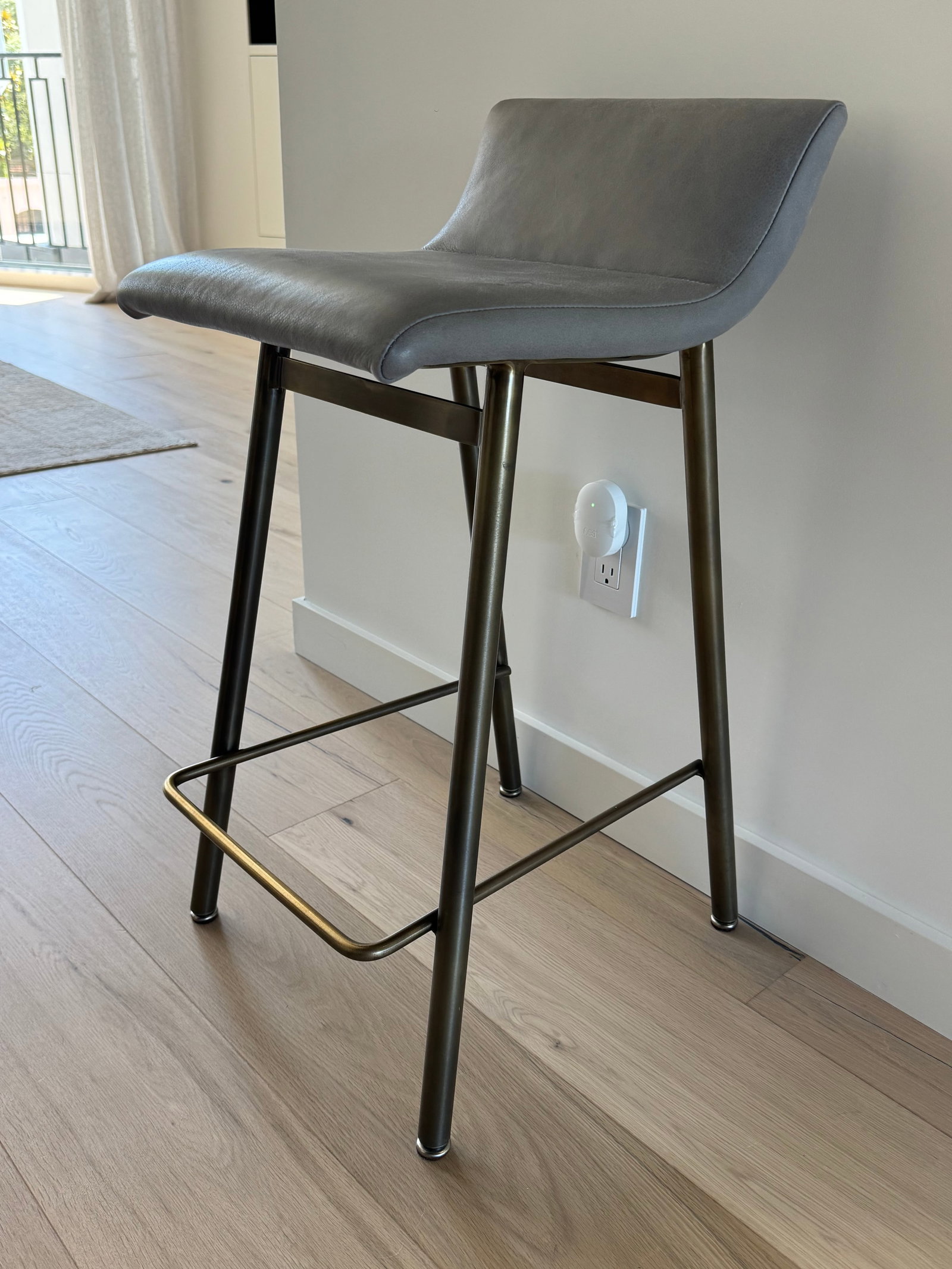 Set of 3 Thomas Hayes Custom "Gachot" Stools in Grey Leather and Rubbed Brass - 6