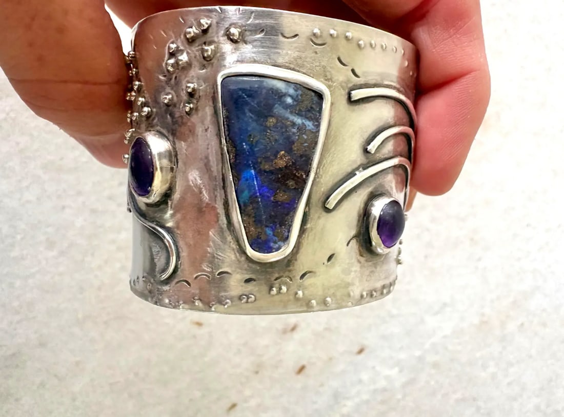 1970s Brutalist Sterling Silver Cuff Bracelet With Gem Stones - 2