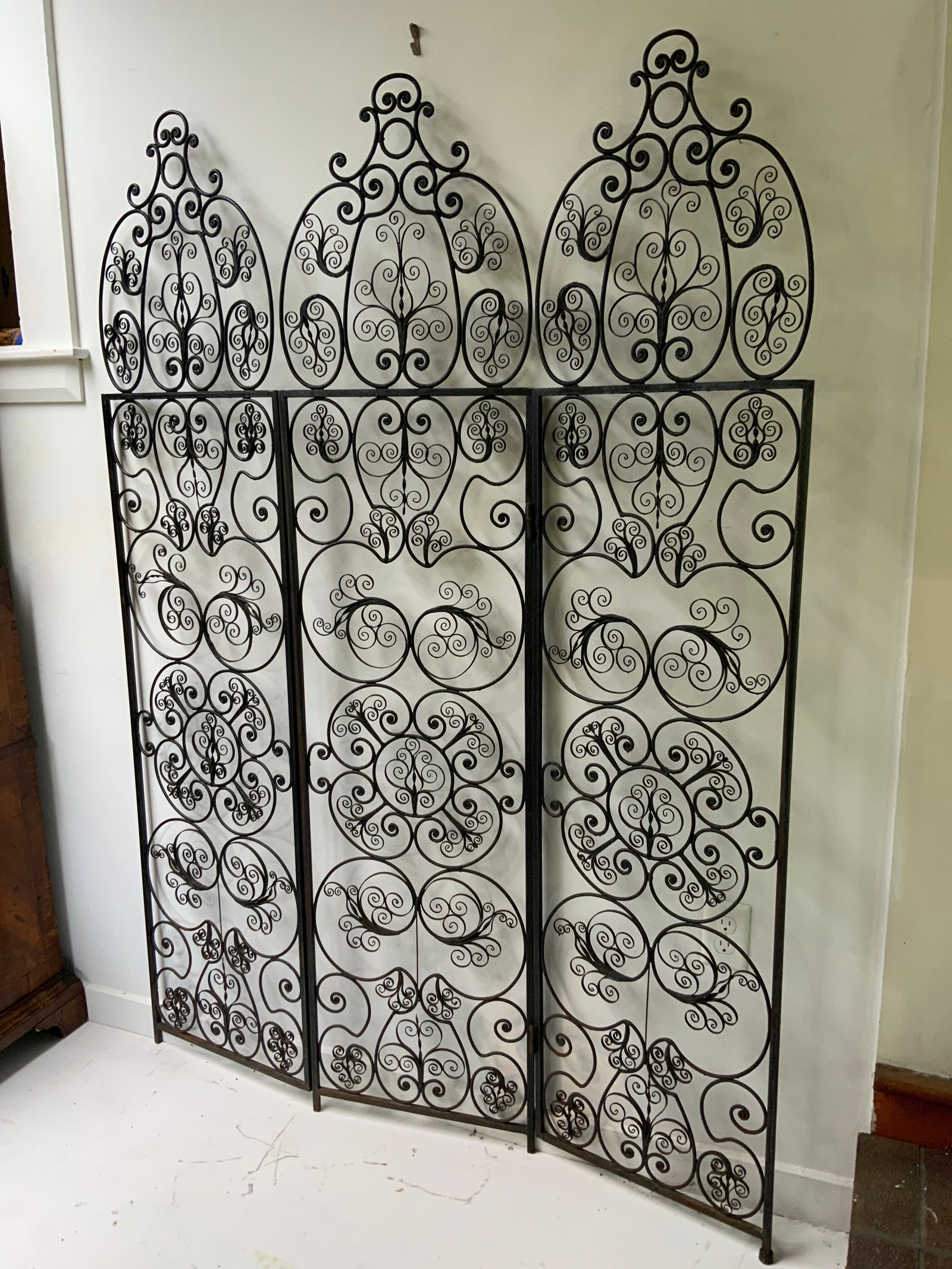 Early 20th Century Spanish Cast and Forged Iron 3 Part Folding Screen - 3