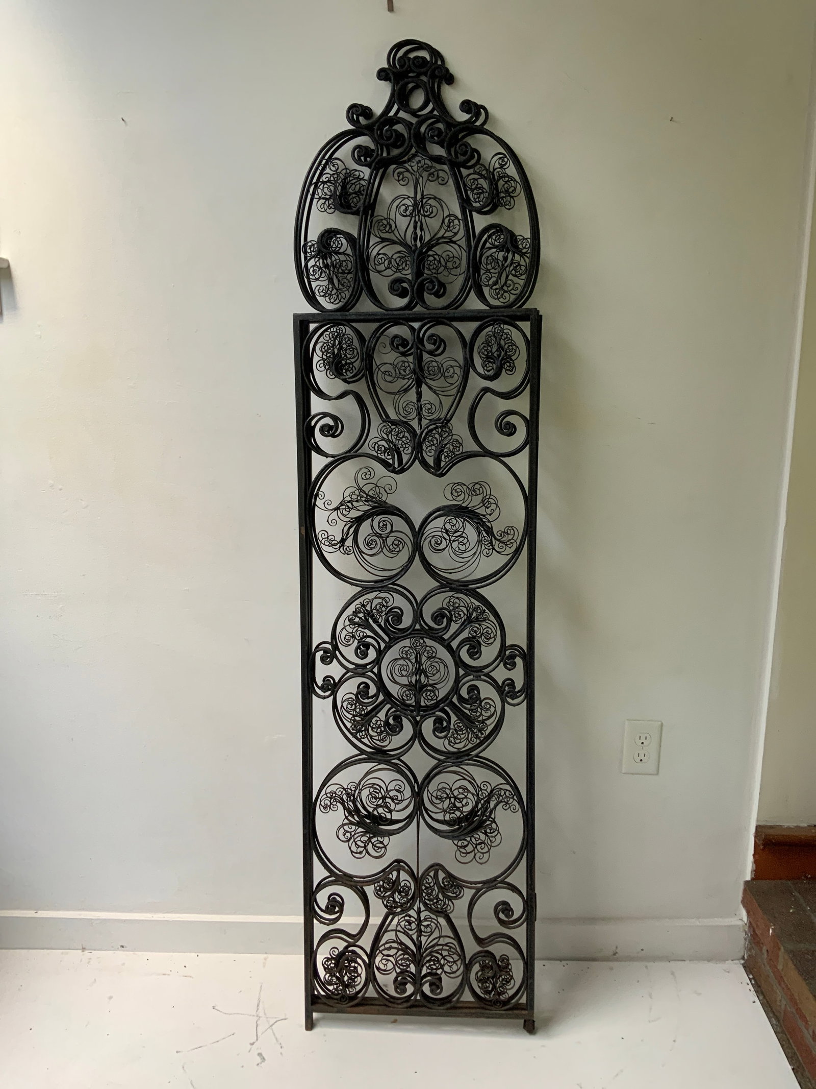 Early 20th Century Spanish Cast and Forged Iron 3 Part Folding Screen - 8