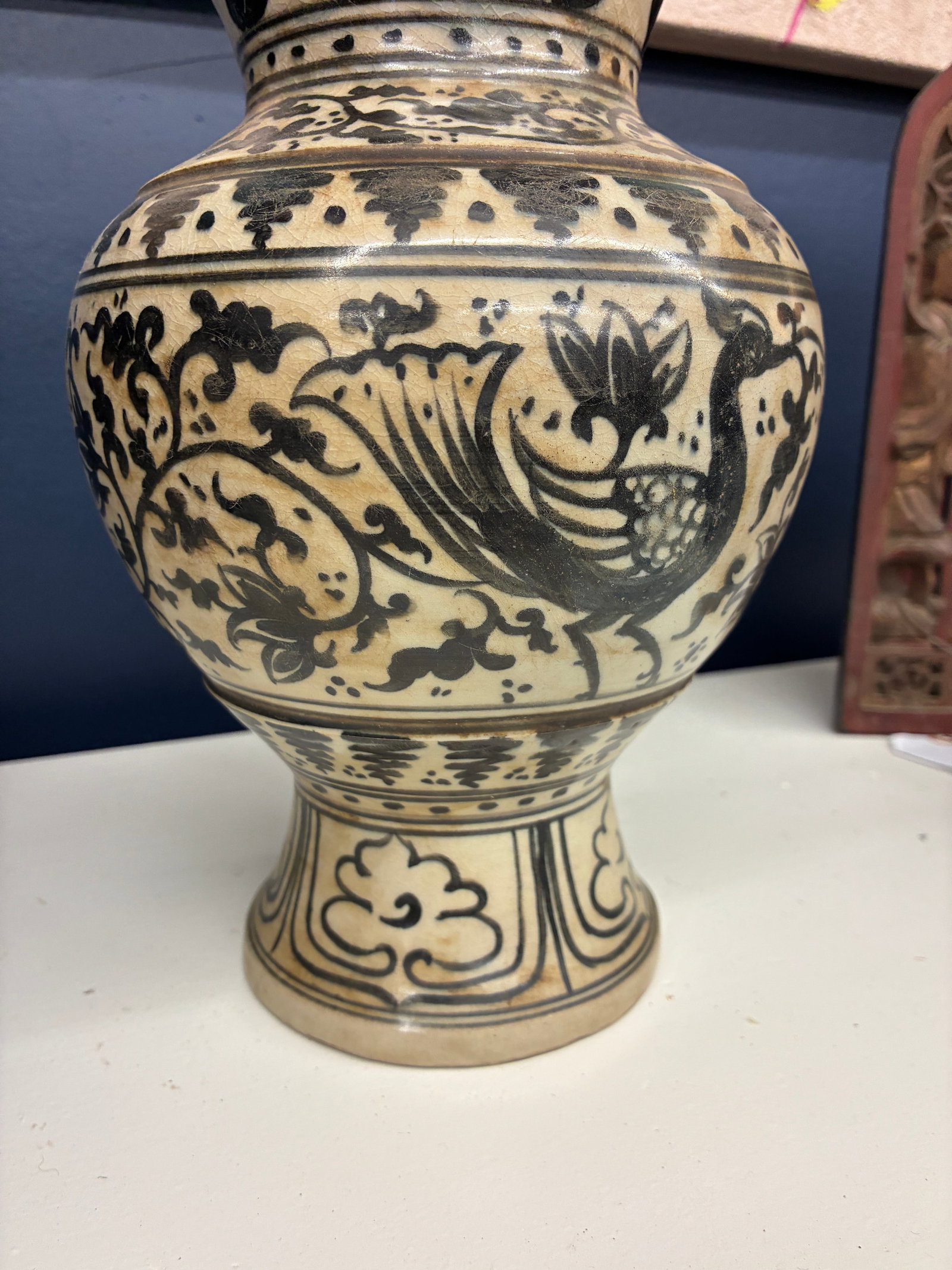 16 Century Sukotai Vase Hamsa Motif - 8