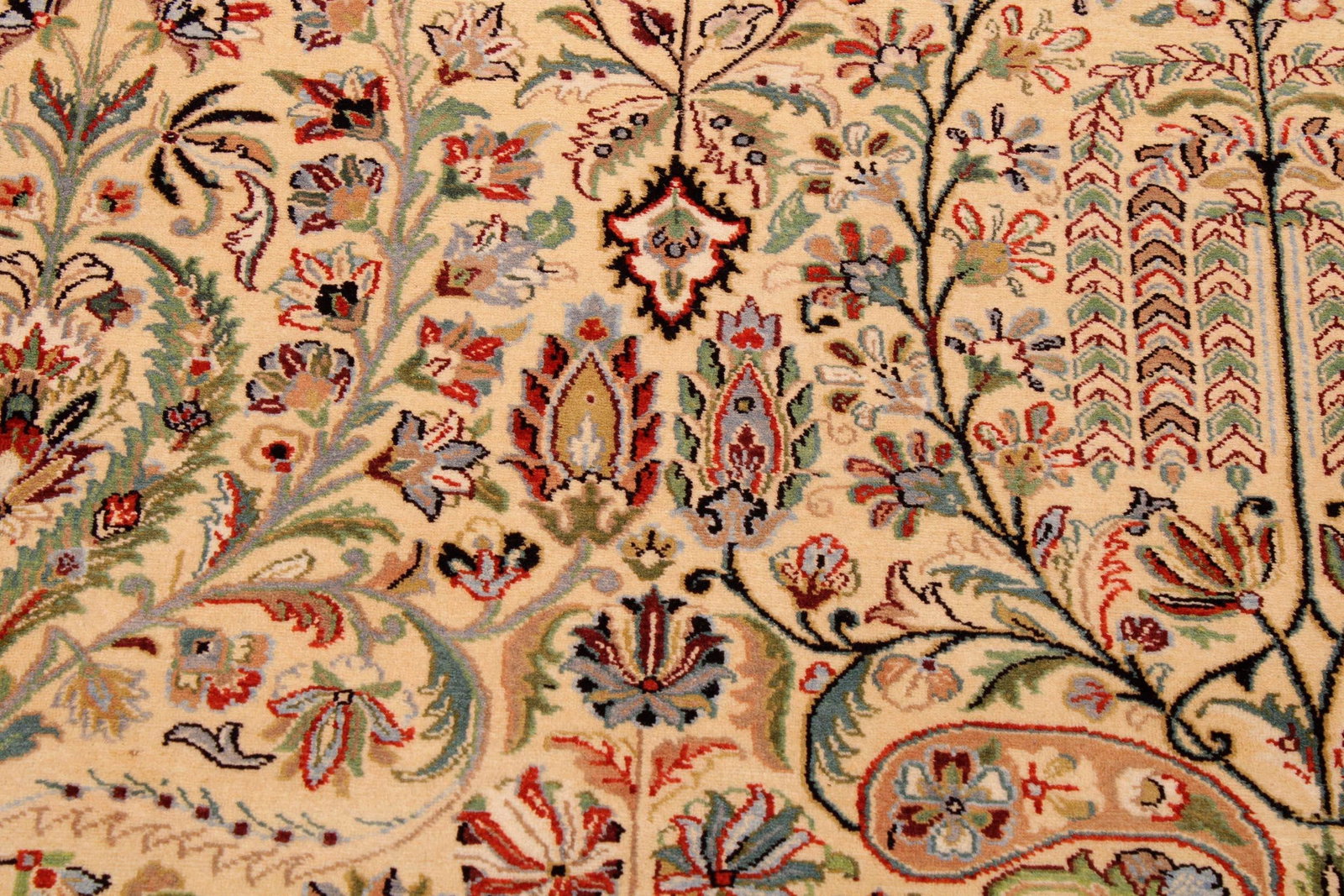 Shabby Chic 1990's Pak-Persian Ivory/Green Wool Rug - 9'4'' X 13'6'' - 5