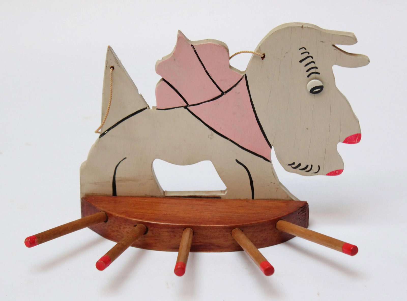 Folk Art Hand-Carved and Painted Scottie Dog Washcloth / Key Rack - 2