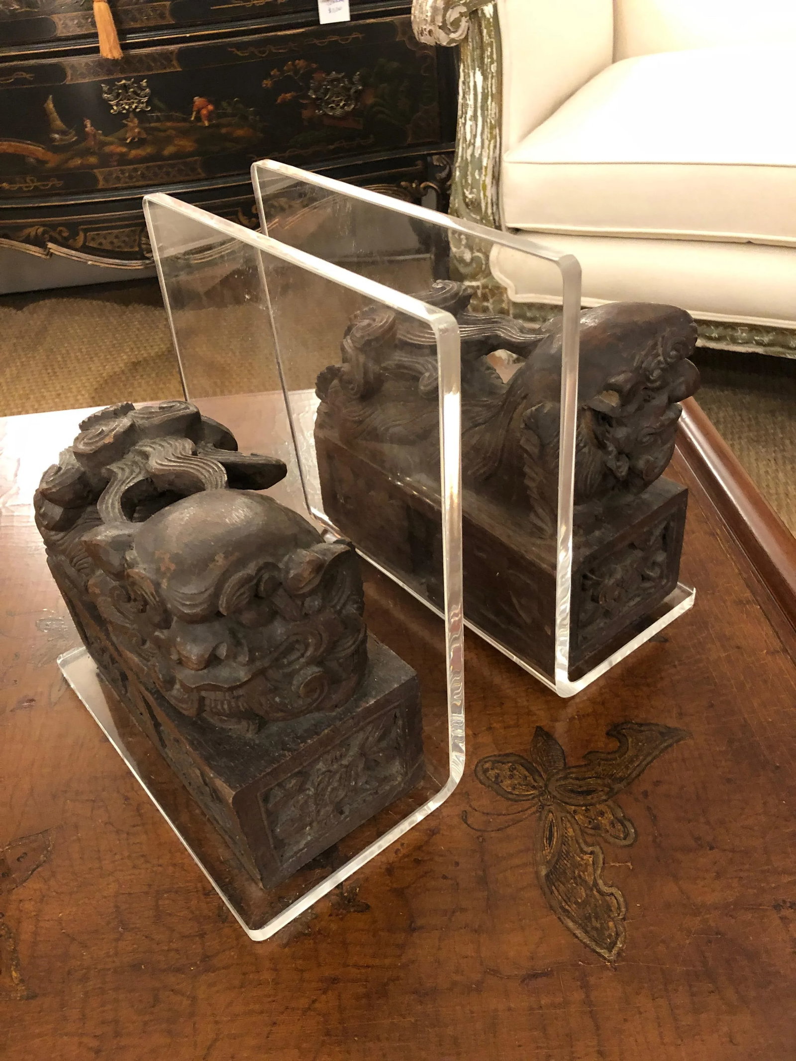 Carved Wood Foo Dogs and Lucite Bookends - a Pair - 9