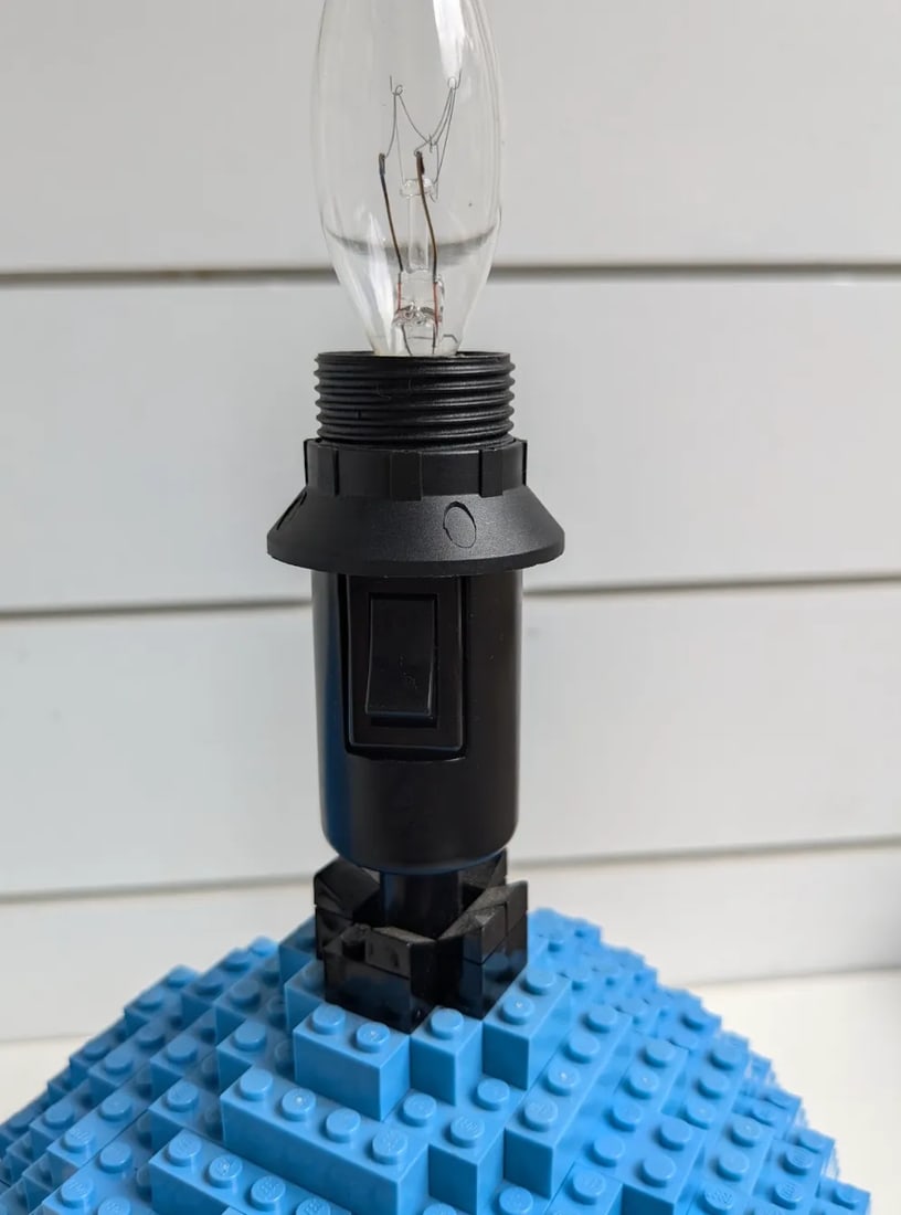 Pair of Sean Kenney Lego Lexington Lamps – Pop Art Meets Classic Design - 6