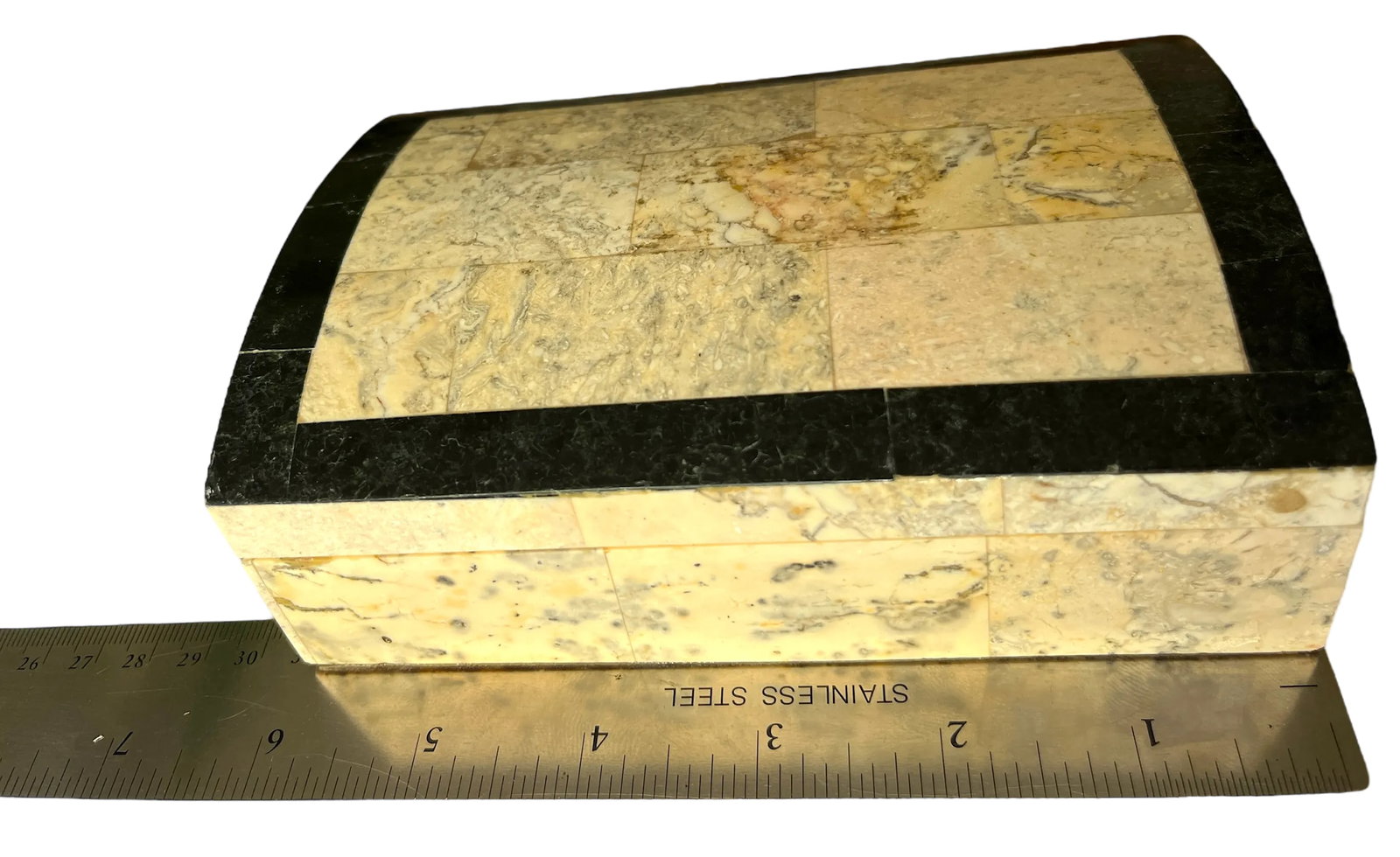 1980s Vintage Postmodern Tessellated Cream and Black Stone Box With Domed Lid and Black Marble Inlay - 7