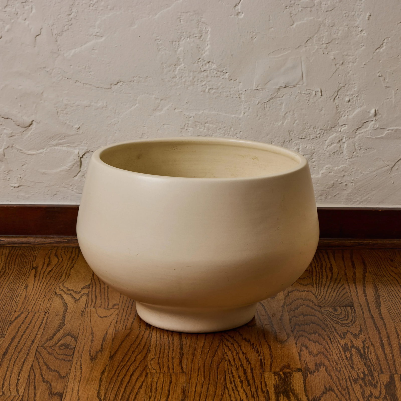 Gainey Matte Glazed Ceramic Planter, Circa 2000s - 10
