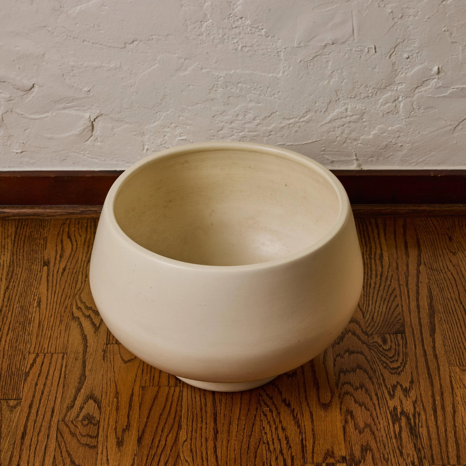 Gainey Matte Glazed Ceramic Planter, Circa 2000s - 8