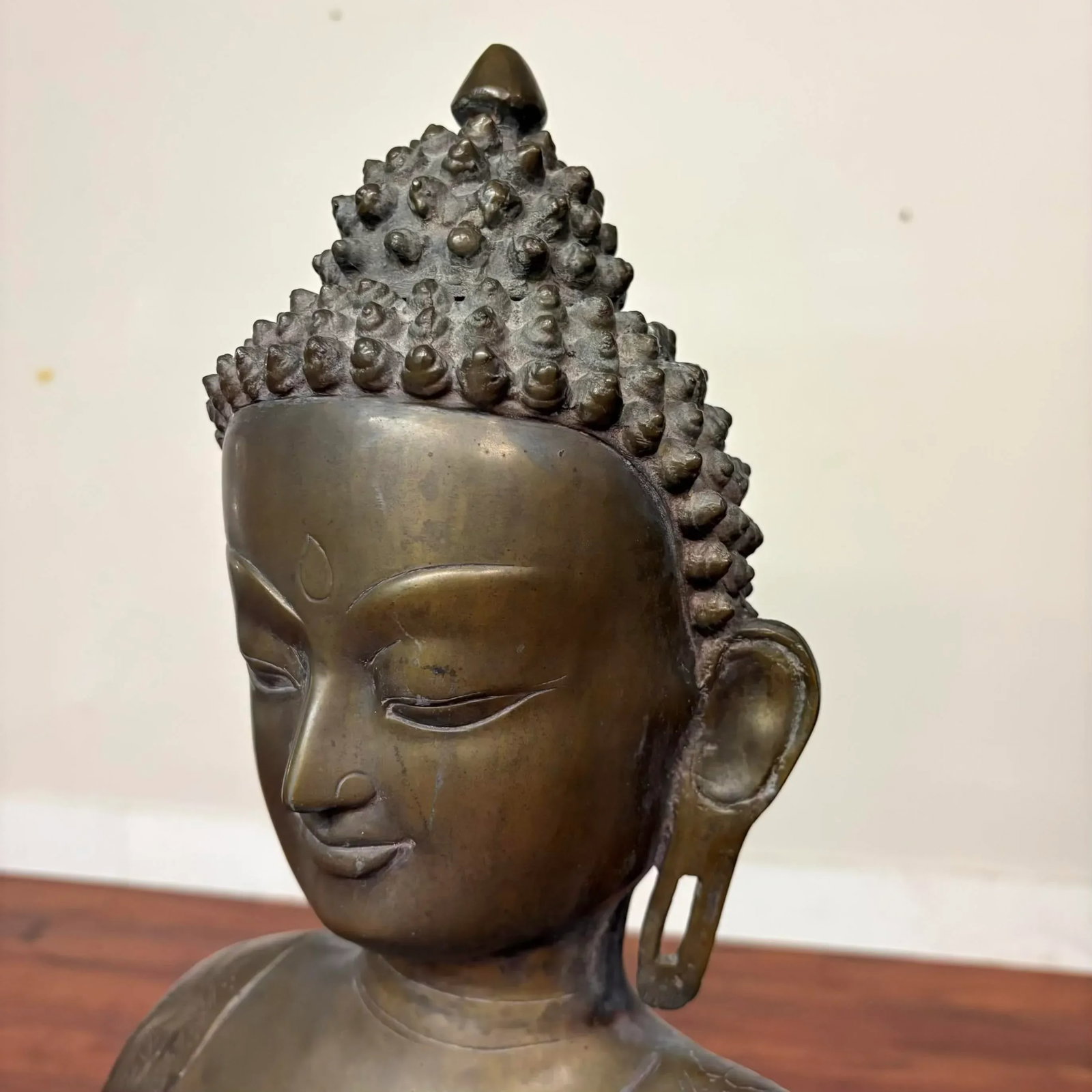 Large Nepalese Bronze Seated Buddha Sculpture Statue - 12