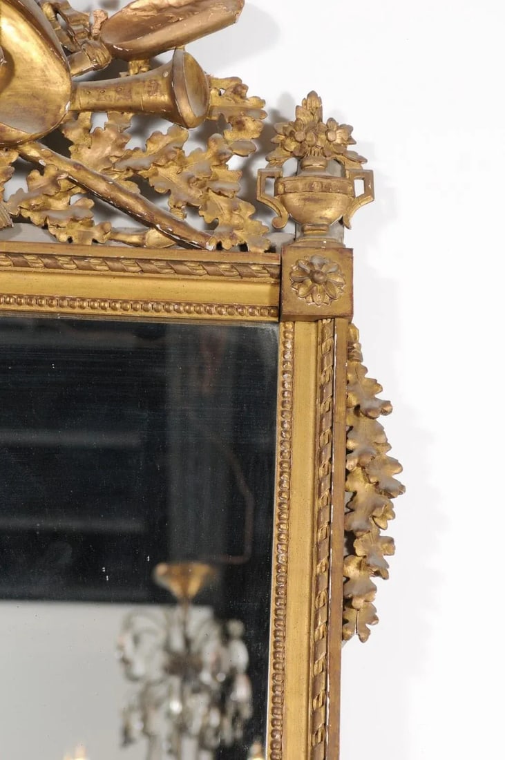 Late 18th Century Louis XVI French Period Giltwood Mirror - 8